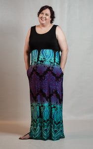 Plus Size Damask Print Maxi Dress